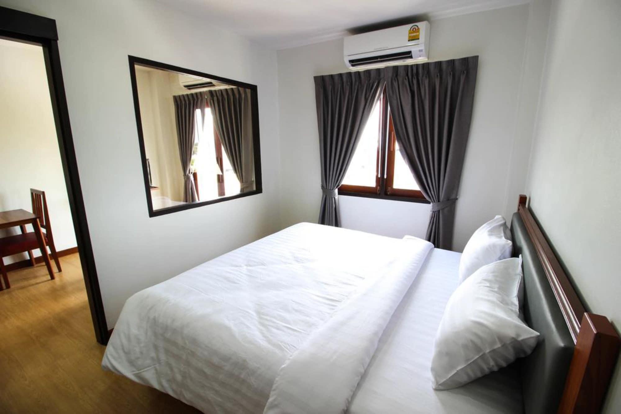 Tai-Shan Suites Ratchaburi Exterior foto
