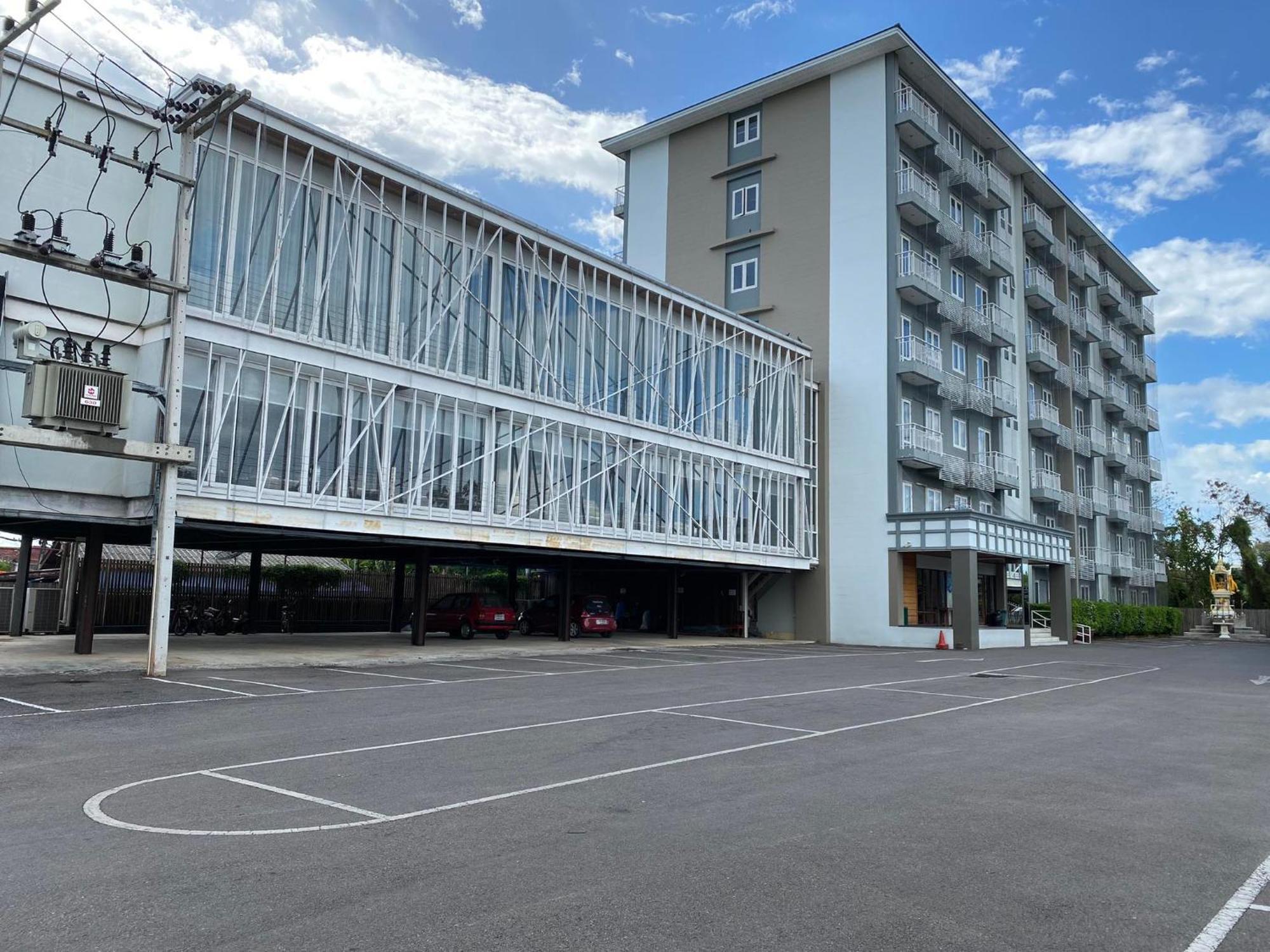 Tai-Shan Suites Ratchaburi Exterior foto